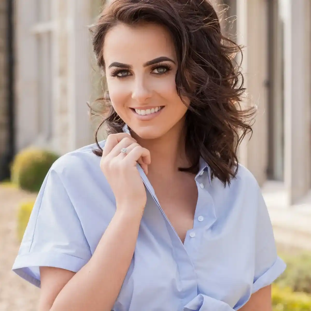 Lisa McHugh Physical Appearance_